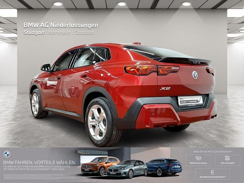 Gebraucht BMW X2 156 PS (114 kW) 2025 Rot SUV