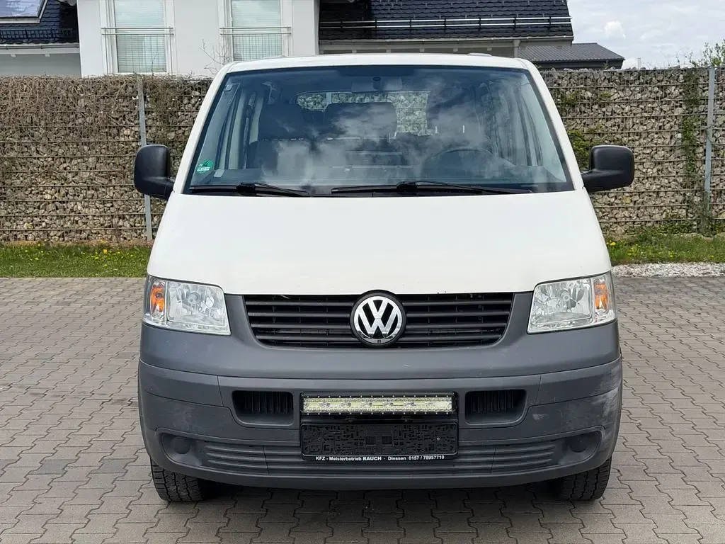 Gebraucht VW Caravelle 102 PS (75 kW) 2008 Grau Van