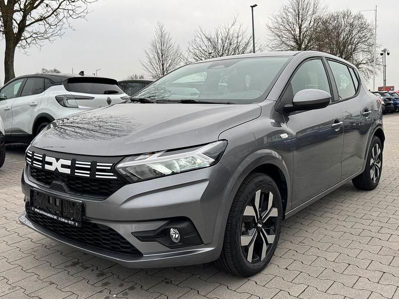 Gebraucht Dacia Sandero Expression 91 PS (66 kW) 2025 Grau Limousine