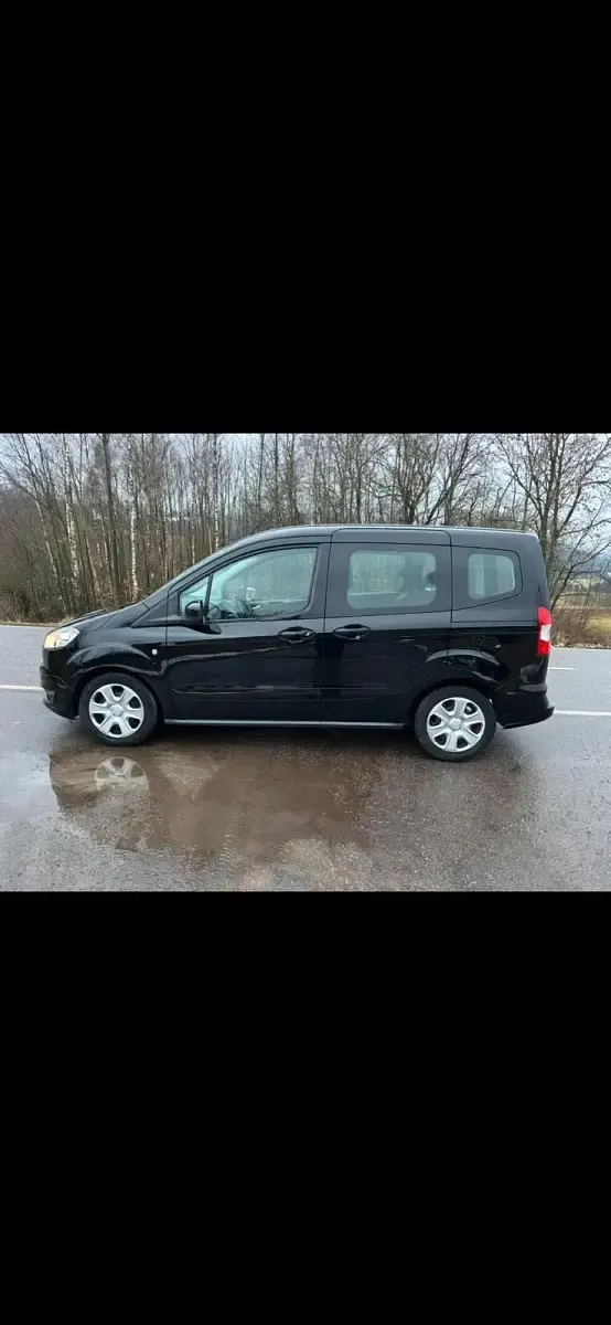 Gebraucht Ford Tourneo Courier 101 PS (74 kW) 2016 Schwarz Van / Kleinbus