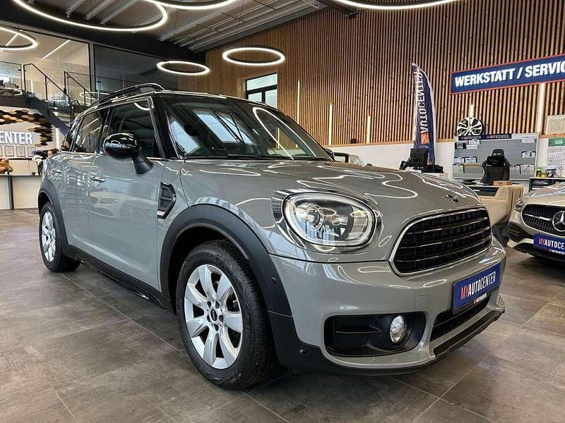 Gebraucht Mini Cooper Countryman 136 PS (100 kW) 2019 Moonwalk grey SUV