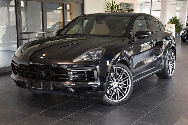 Schwarz Gebraucht 2020 Porsche Cayenne S SUV | 58.718 € (Etwas zu teuer) - Bild 1/4