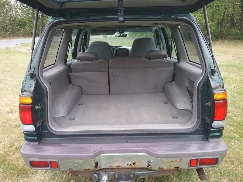 Second-hand Ford Explorer 204 CP (150 kW) 1997 Verde SUV