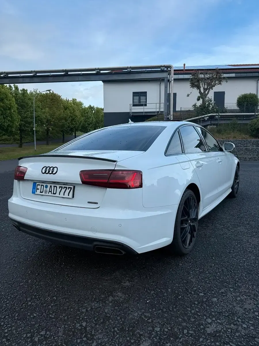 Gebraucht Audi A6 S-Line 190 PS (139 kW) 2017 Weiß Limousine