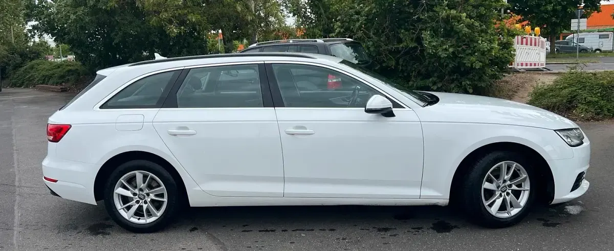 Gebraucht Audi A4 150 PS (110 kW) 2017 Weiß Kombi