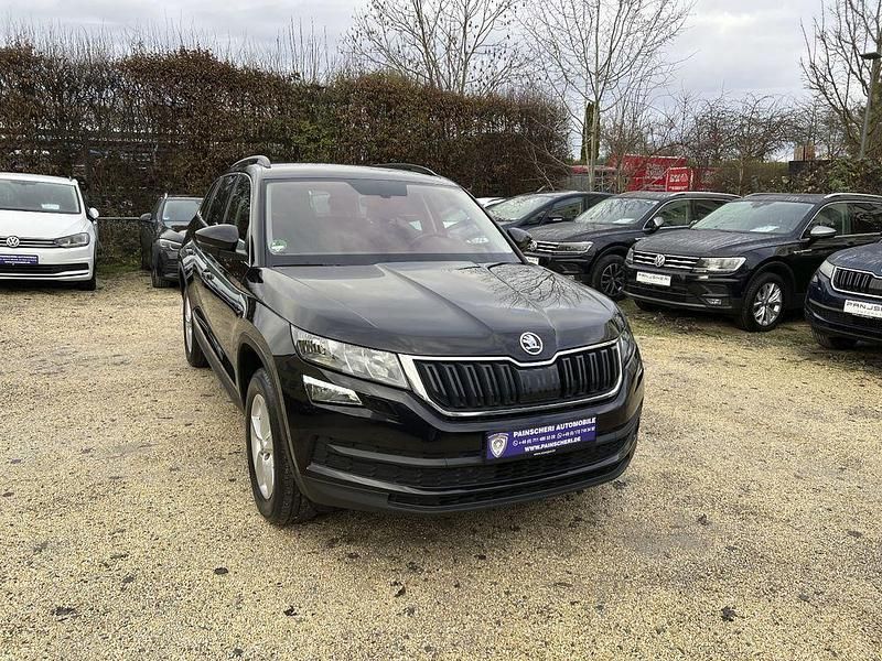 Cerna magic/black magic Gebraucht 2021 Skoda Kodiaq Ambition SUV | 20.999 € (Superpreis) - Bild 1/4