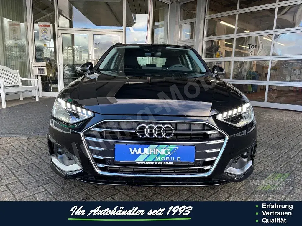 Gebraucht Audi A4 Advanced Plus 204 PS (150 kW) 2023 Schwarz Kombi