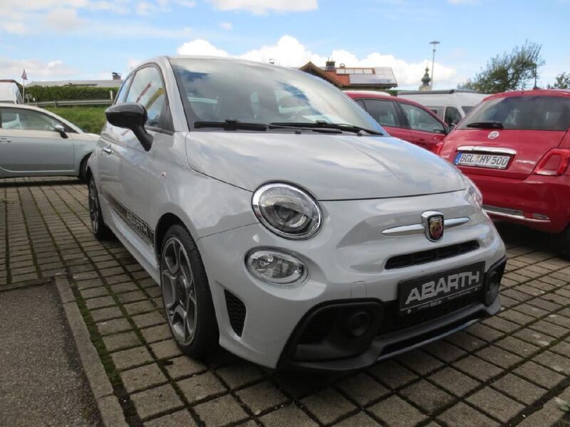 Colore esterno (campovolo grau Gebraucht 2022 Abarth 595 Basis Kleinwagen | 19.990 € (Fairer Preis) - Bild 1/4
