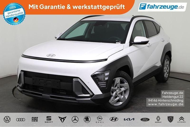 Atlas white Neu 2025 Hyundai Kona Prime SUV | 29.083 € (Guter Preis) - Bild 1/4