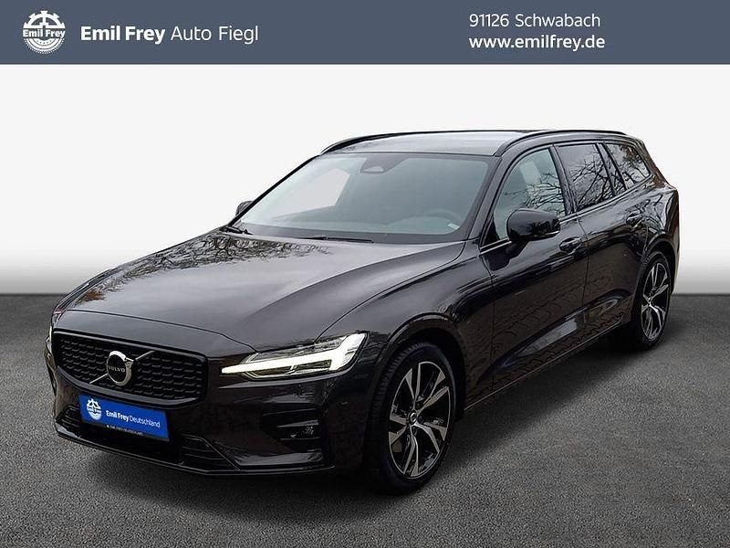 Grau Gebraucht 2024 Volvo V60 Plus Kombi | 41.950 € (Etwas zu teuer) - Bild 1/4