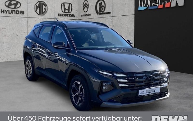 Neu Hyundai Tucson Select 239 PS (175 kW) 2025 Ecotronic grey SUV
