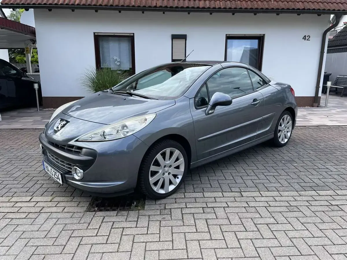 Gebraucht Peugeot 207 CC Platinum 120 PS (88 kW) 2008 Blau Cabrio
