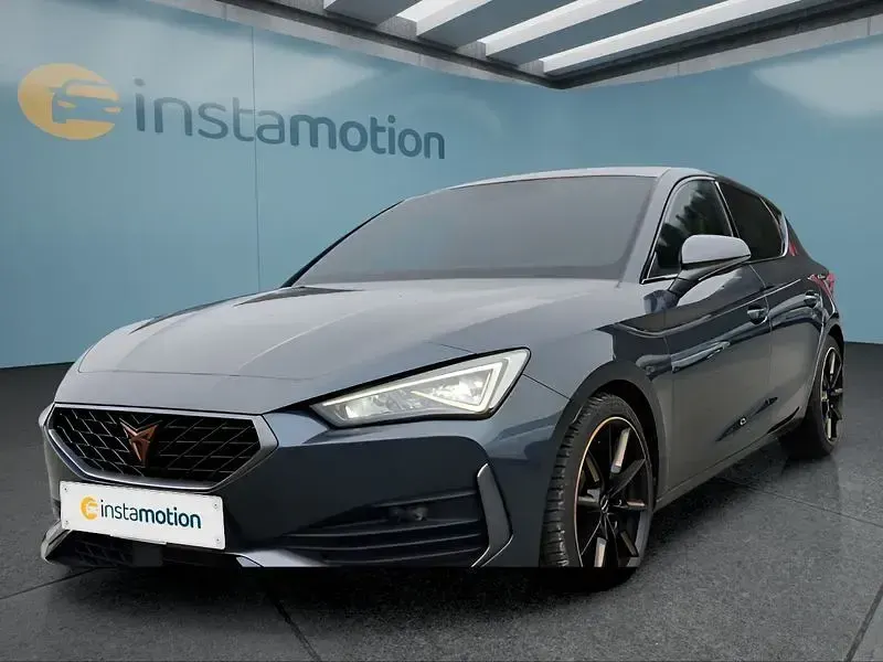 Usata Cupra Leon 300 CV (220 kW) 2022 Grigio Utilitaria