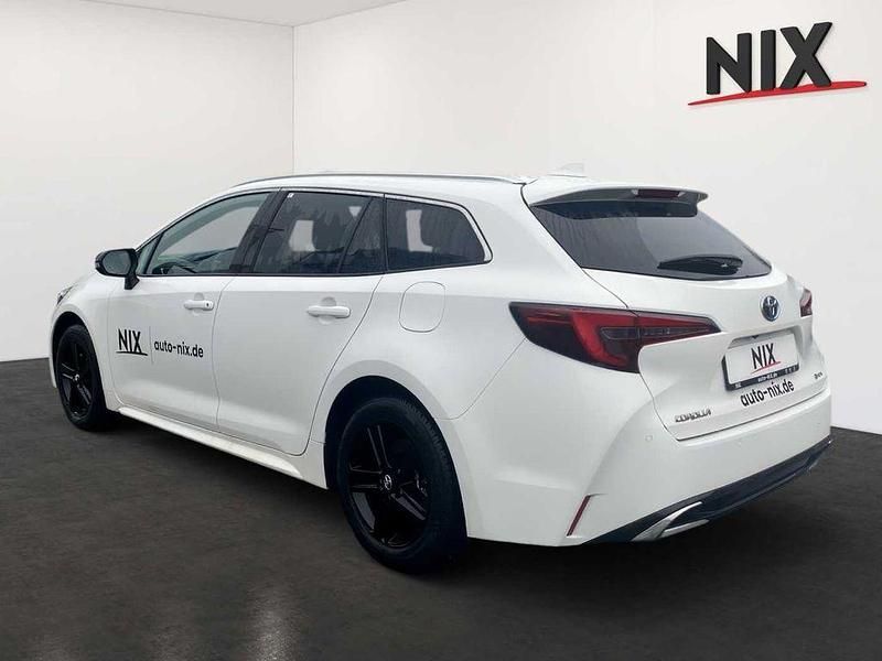 Gebraucht Toyota Corolla 122 PS (89 kW) 2025 Weiß Kombi