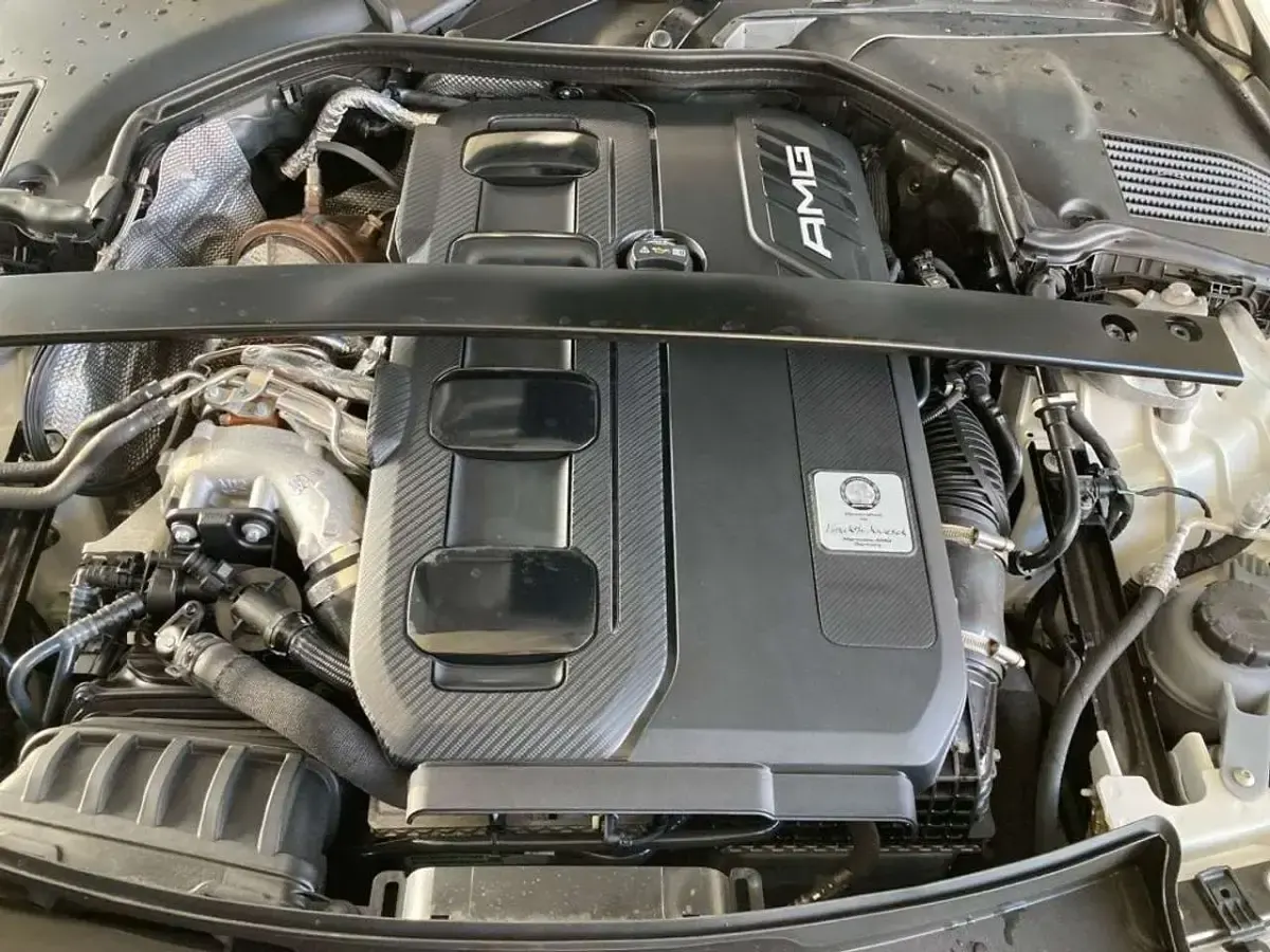 Gebraucht Mercedes C43 AMG AMG 421 PS (309 kW) 2025 Weiß Limousine