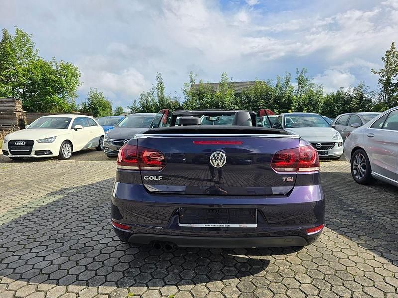 Gebraucht VW Golf Cabriolet Basis 160 PS (117 kW) 2012 Violet Cabrio