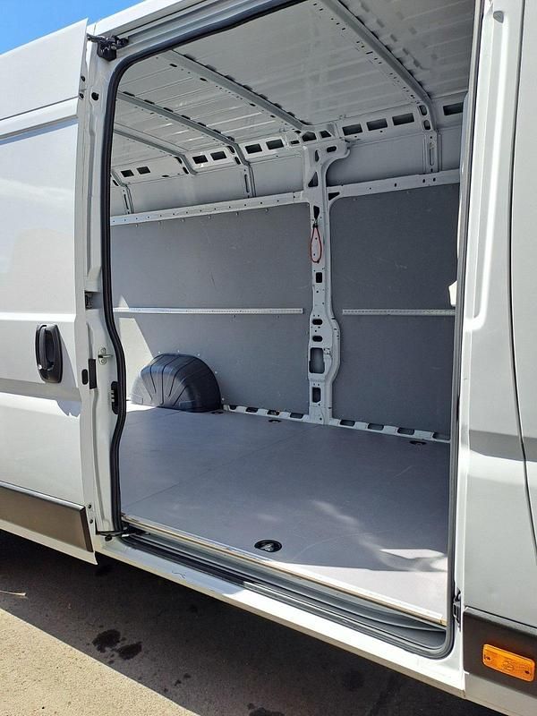 Gebraucht Citroën Jumper Start 165 PS (121 kW) 2024 Eisweiss Van / Kleinbus