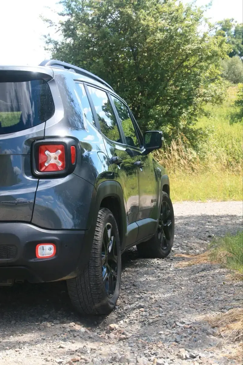 Gebraucht Jeep Renegade Night Eagle 120 PS (88 kW) 2022 Grau SUV
