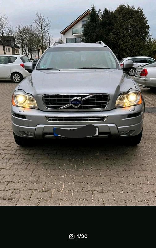 Silber Gebraucht 2012 Volvo XC90 SUV | 13.800 € (Fairer Preis) - Bild 1/4