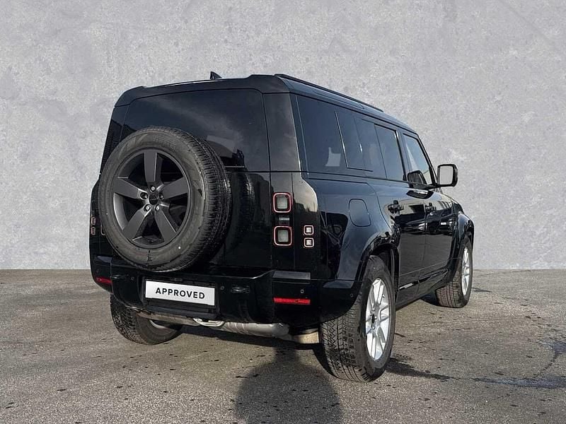 Gebraucht Land Rover Defender SE Dynamic 252 PS (185 kW) 2026 Santorini black SUV