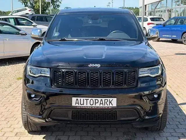 Gebraucht Jeep Grand Cherokee 299 PS (219 kW) 2021 Schwarz SUV