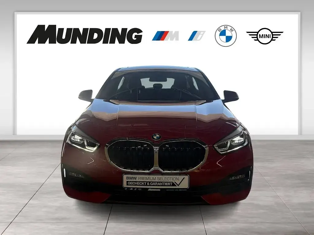 Gebraucht BMW 118 Advantage 136 PS (100 kW) 2023 Rot Kleinwagen
