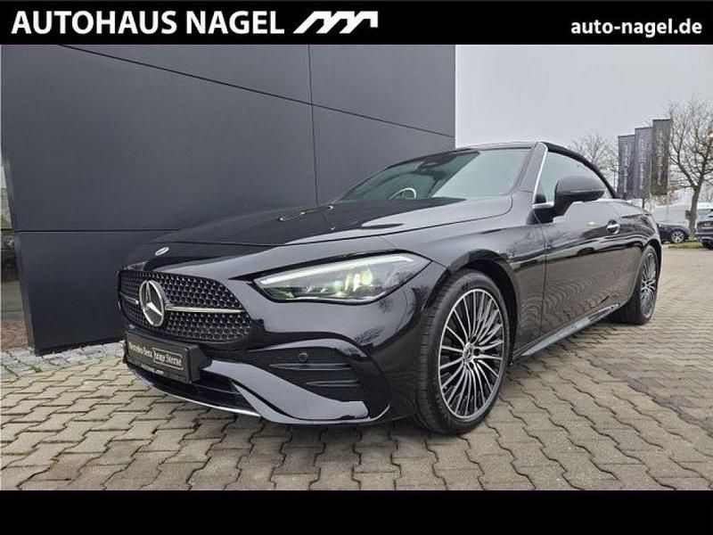 Lack obsidianschwarz (metallic) Gebraucht 2024 Mercedes 200 Cabrio | 52.649 € (Fairer Preis) - Bild 1/4