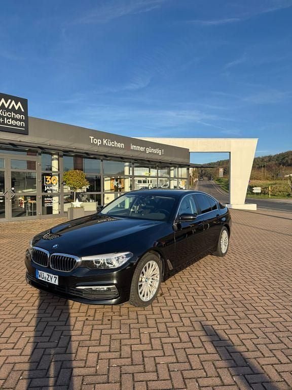 Second-hand BMW 520 190 CP (139 kW) 2019 Negru Berlinǎ