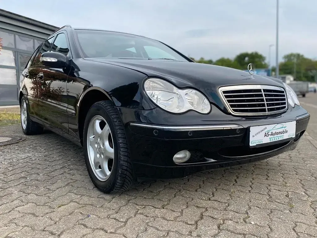 Gebraucht Mercedes C240 170 PS (125 kW) 2004 Schwarz Kombi