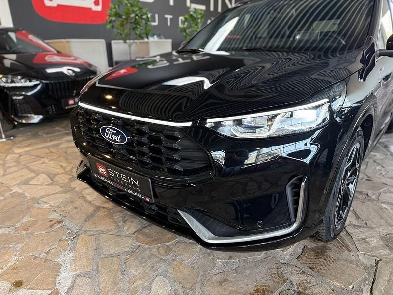 Gebraucht Ford Kuga ST-Line X 186 PS (136 kW) 2024 Obsidianschwarz metallic SUV