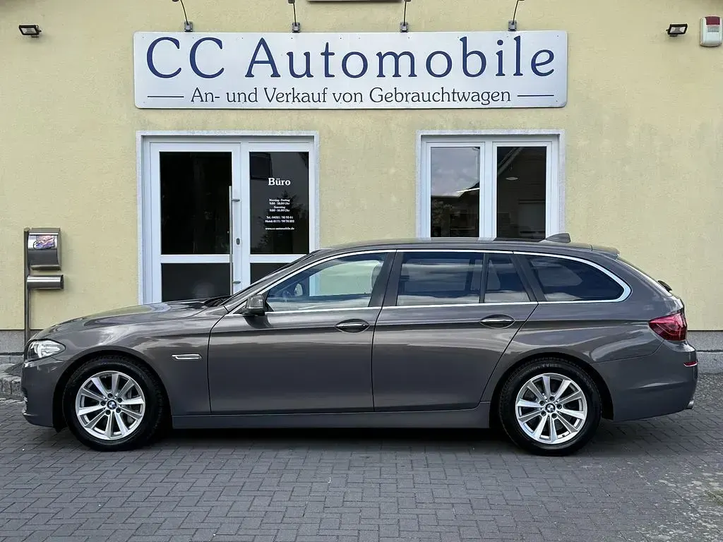 Gebraucht BMW 530 Sport Line 258 PS (189 kW) 2013 Kombi