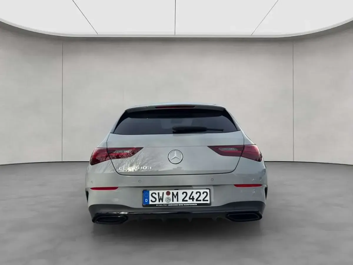 Gebraucht Mercedes CLA200 150 PS (110 kW) 2025 Manufaktur alpingrau uni Kombi
