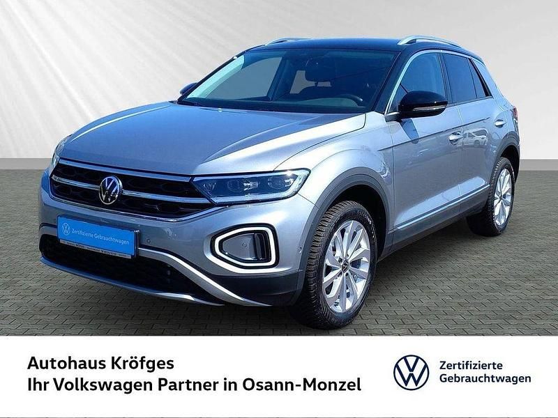 Silber Gebraucht 2024 VW T-Roc Style SUV | 29.990 € (Fairer Preis) - Bild 1/4