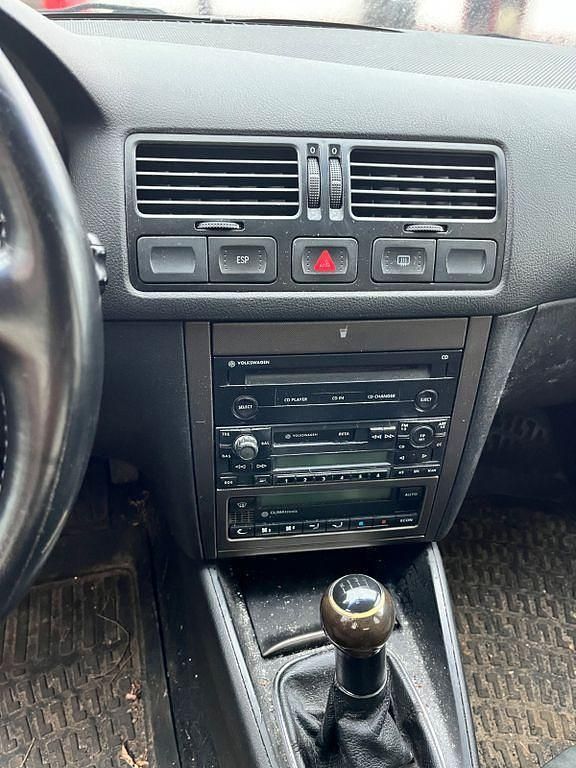 Gebraucht VW Bora Comfortline 131 PS (96 kW) 2002 Grau Kombi