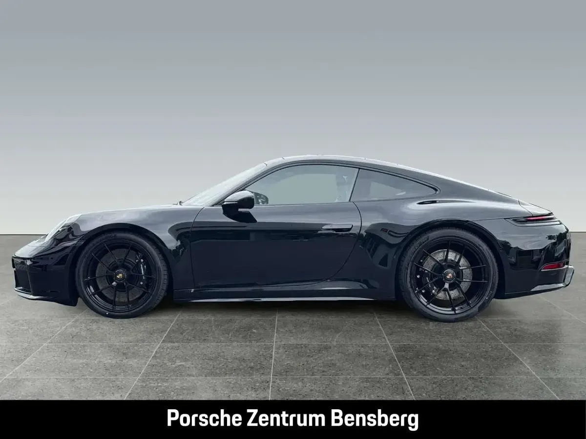 Neu Porsche 992 541 PS (397 kW) 2026 Schwarz Coupé
