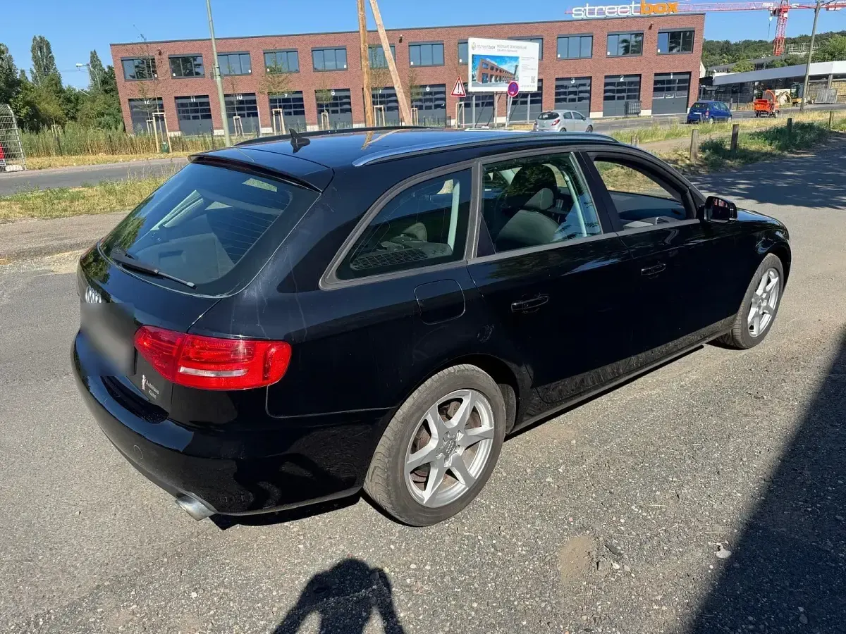Gebraucht Audi A4 211 PS (155 kW) 2011 Schwarz Kombi