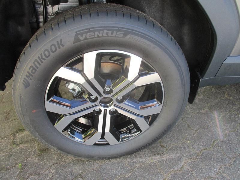 Neu Dacia Bigster Expression 140 PS (102 kW) 2025 Grau SUV