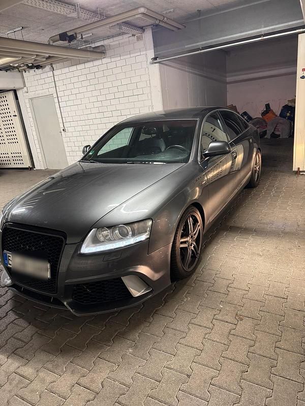 Grau Gebraucht 2011 Audi A6 Design Limousine | 8.500 € (Superpreis) - Bild 1/4