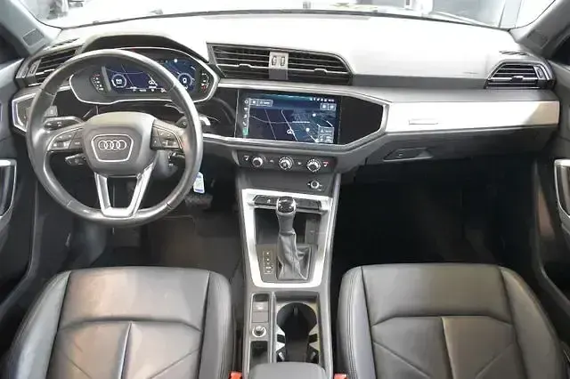 Gebraucht Audi Q3 Comfort 150 PS (110 kW) 2021 Schwarz SUV