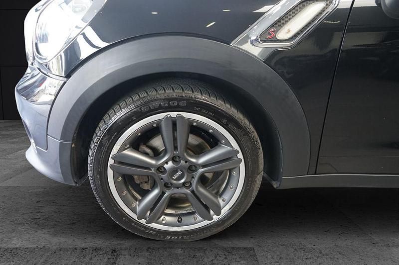 Gebraucht Mini Cooper SD 143 PS (105 kW) 2014 Absolute black metallic Kleinwagen