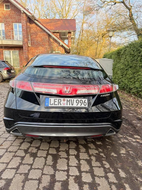 Gebraucht Honda Civic 99 PS (72 kW) 2010 Schwarz Limousine