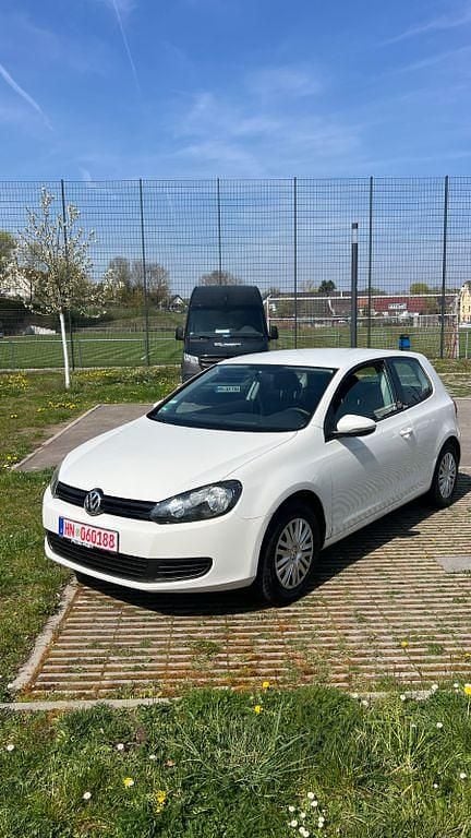 Gebraucht VW Golf VI Trendline 80 PS (58 kW) 2010 Weiß Kleinwagen