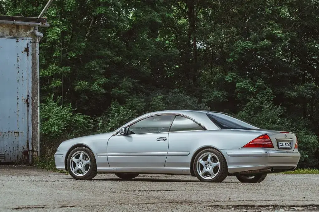 Gebraucht Mercedes CL500 306 PS (225 kW) 2005 Silber Coupé