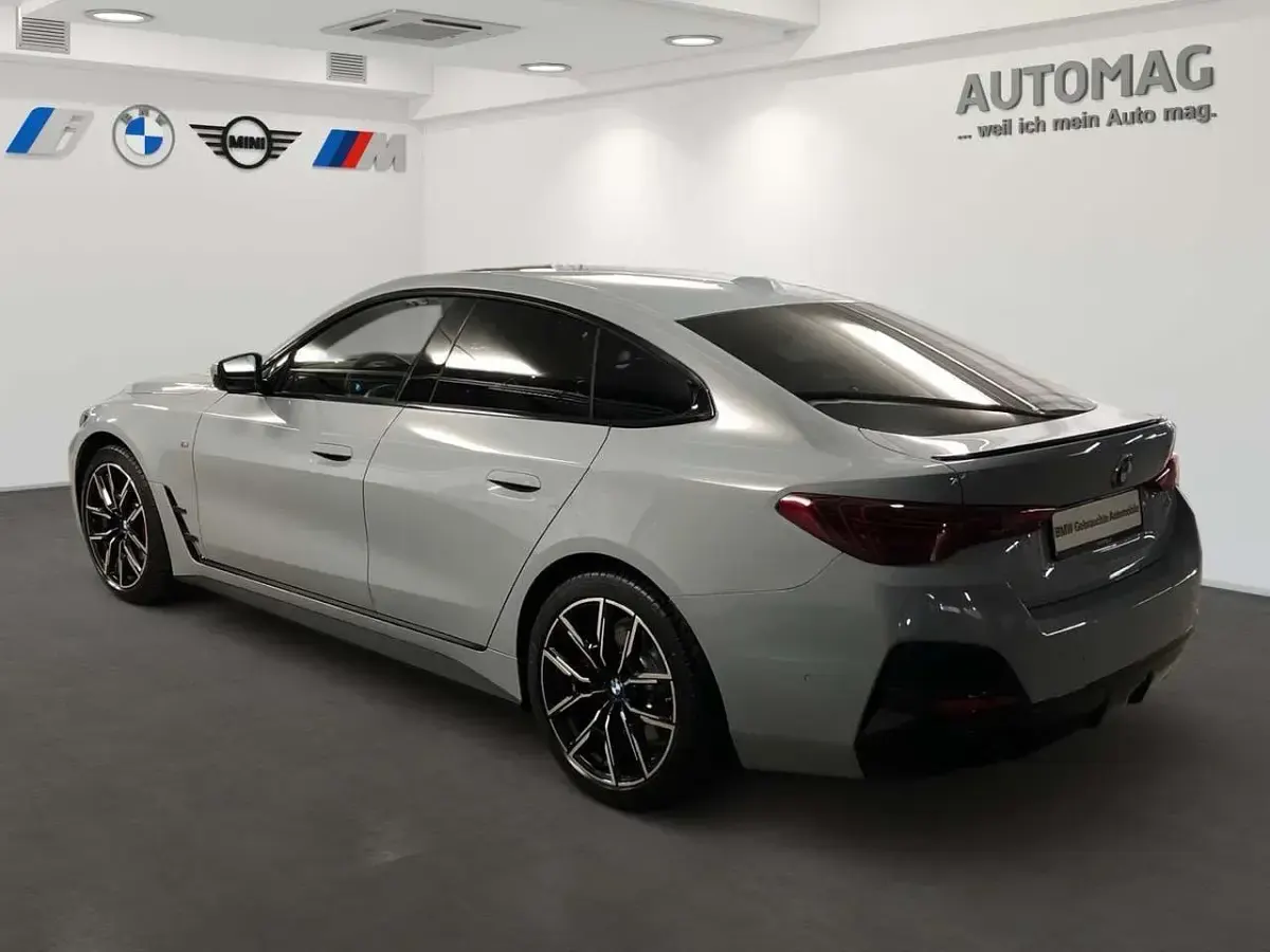 Gebraucht BMW 430 M Sport 245 PS (180 kW) 2024 Grau Coupé