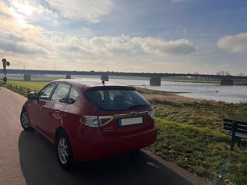 Gebraucht Subaru Impreza 107 PS (78 kW) 2009 Rot Limousine