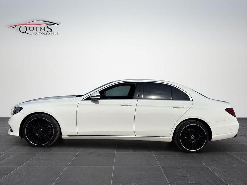 Gebraucht Mercedes E220 194 PS (142 kW) 2019 Weiß Limousine