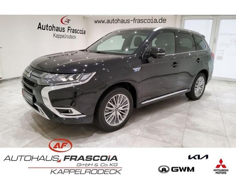 P) (schwarz Gebraucht 2021 Mitsubishi Outlander P-HEV SUV | 21.900 € (Fairer Preis) - Bild 1/4