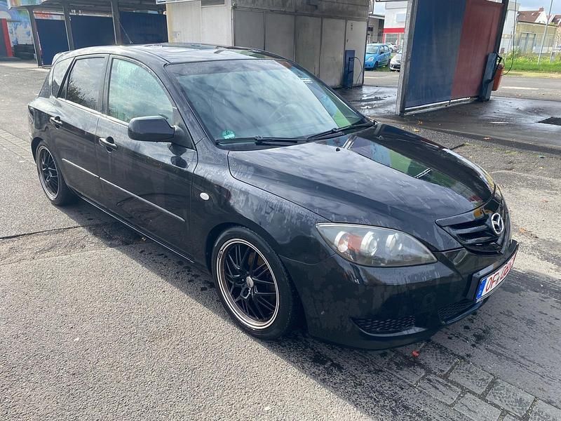 Gebraucht Mazda 3 105 PS (77 kW) 2003 Schwarz Kleinwagen