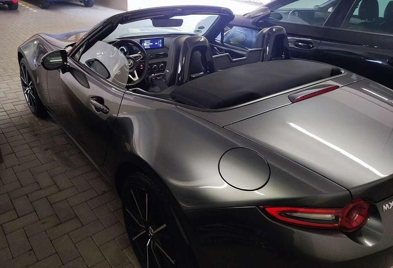 Gebraucht Mazda MX5 Exclusive-Line 184 PS (135 kW) 2024 Grau Cabrio