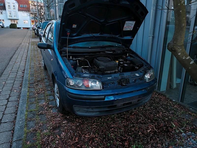 Gebraucht Fiat Punto 60 PS (44 kW) 2001 Blau Kleinwagen